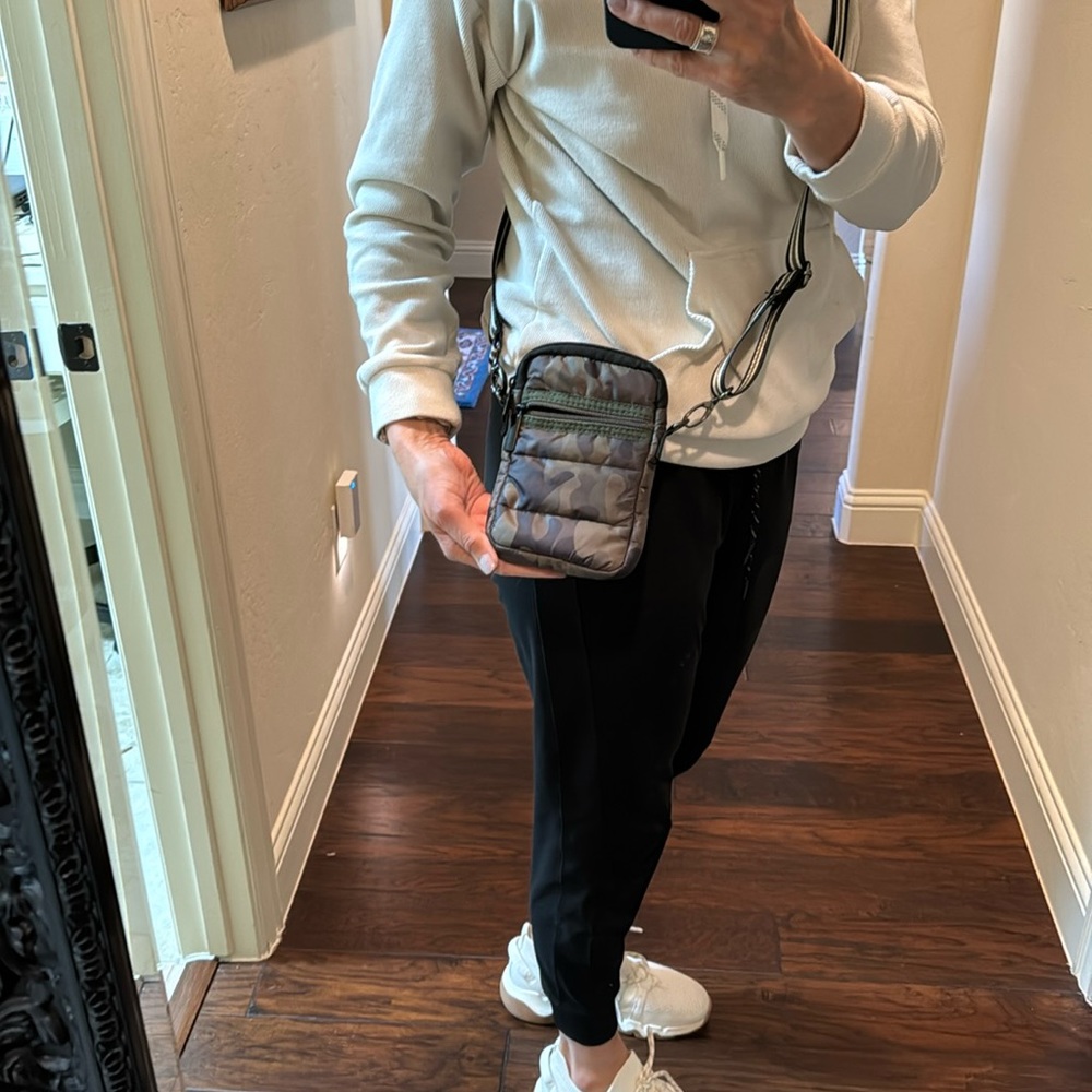 Camo phone purse